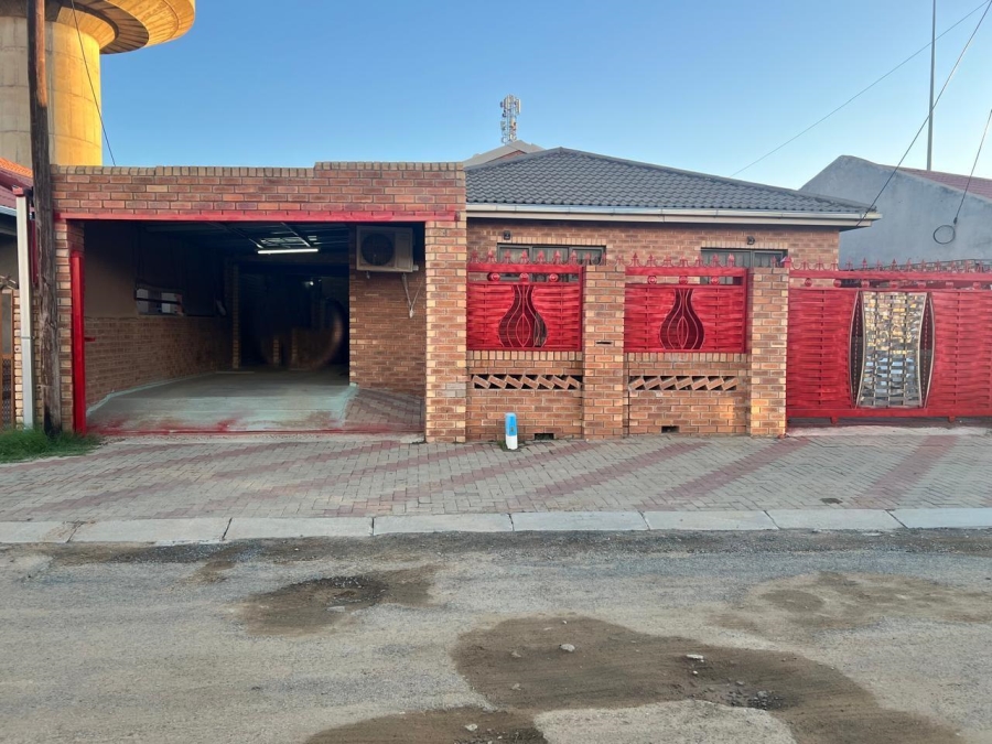 3 Bedroom Property for Sale in Blomanda Free State
